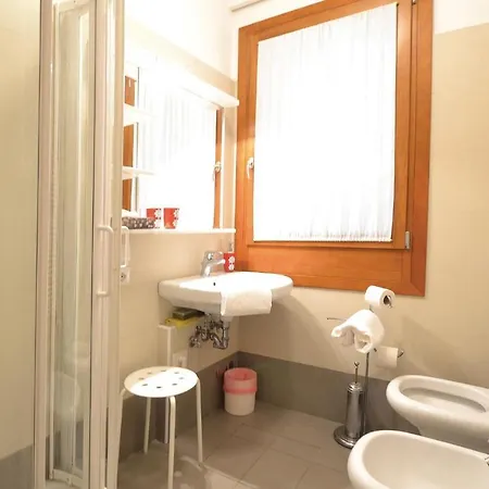 Casa Santa Croce Апартаменты *